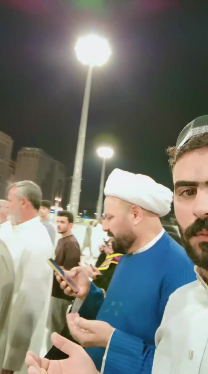 سارعوا للحجز على الرحلة القادمة يوم 9/25
برنامج كامل لثبيت الحجز الجواز مع صورة للاتصال
***********
***********
مكتبة النور شارع الاطباء برفقة المرشد الشيخ عقيل المياحي
