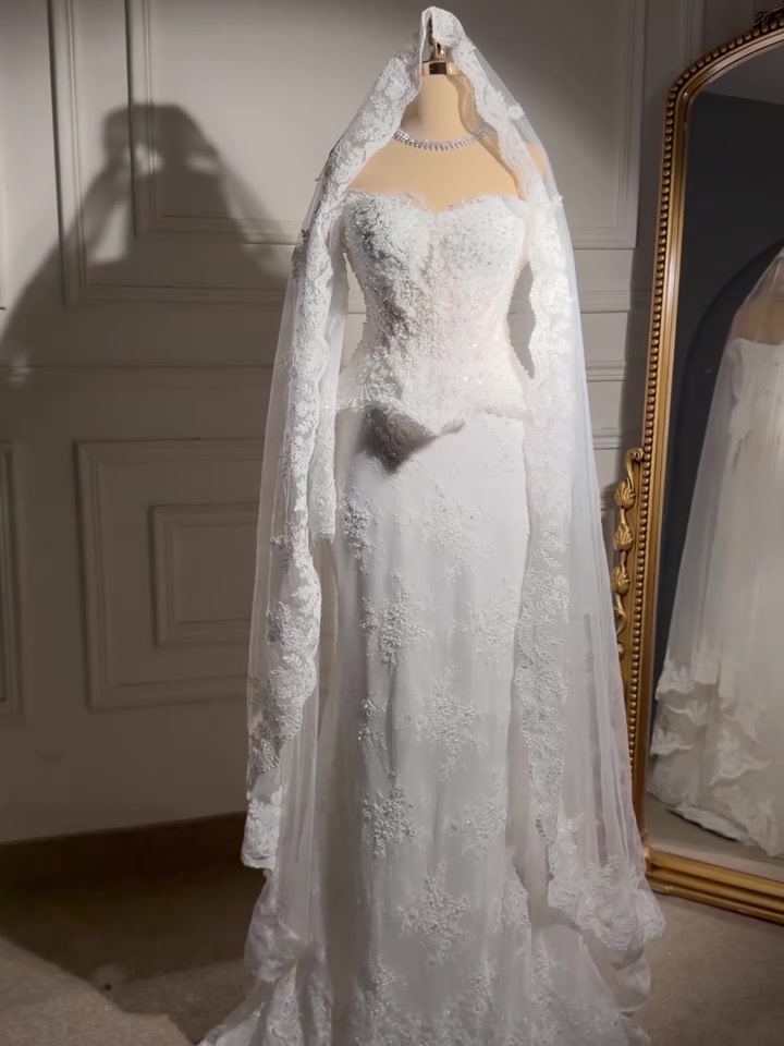 فستان العقد الكورسيه المنفصل 🥹❣️👰🏼‍♀️

#العراق #عقد #عروس #عرس #فستان
