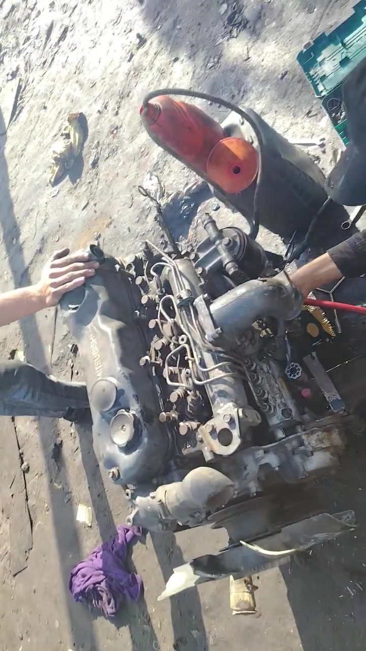 سلام عليكم مكينه كنتر ستندر لبيع  المكان بغداد كسرء وعطش  رقم الهاتف ***********
حجم المحرك  104
