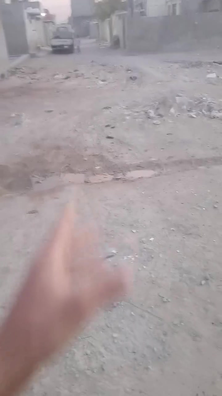اسلام عليكم قطعه للبيع مساحه 200 المكان بغداد جسر ديالئ العريفيه قرب تل الرشاد قطعه بصف الركن السعر 22مليون وبيه مجال بصيط وخدمات الماي ولكهرباء  الستفسار عل رقم***********
