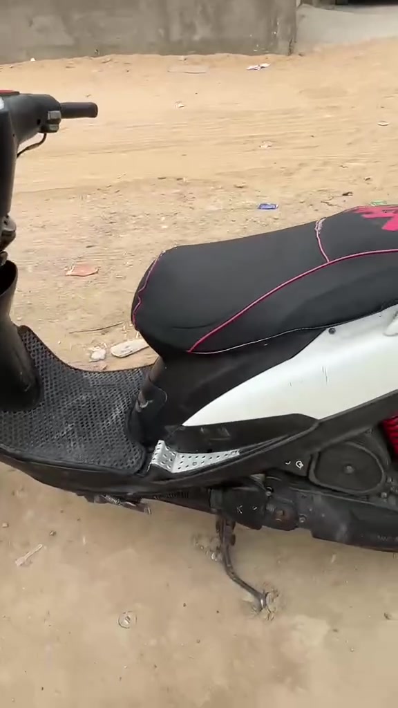 ماكس عدلة • ما مفتوحه • نجف