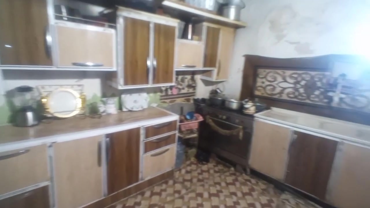 السلام عليكم كاونتر للبيع الالوان نجف الاشرف حي الرحمه السعر 450 وبمجال
***********
