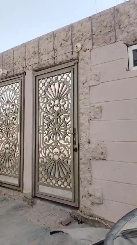 مشتملين للبيع بحي الأطباء الفرع الاول بدايه الفرع كاملات مفتاح
االسعر ٦٠وبيها مجال الشراي يتصل
***********
