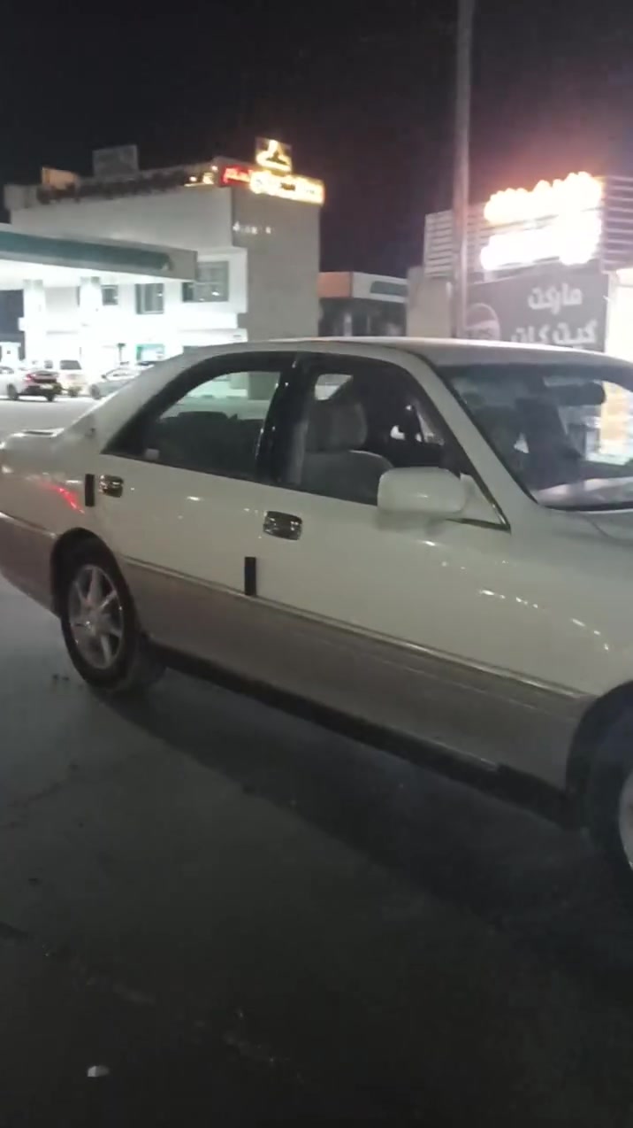 سلام عليكم ملكه لبيع كير ومكينه كارتون مكفولات سياره جاهزه منضومه قاز وبانزين كهربايات كله شغاله تبريد شغال بس قاز منقص تخم تاير جديد مكان كوت سعر قفل 25 تصال عله رقم ***********
