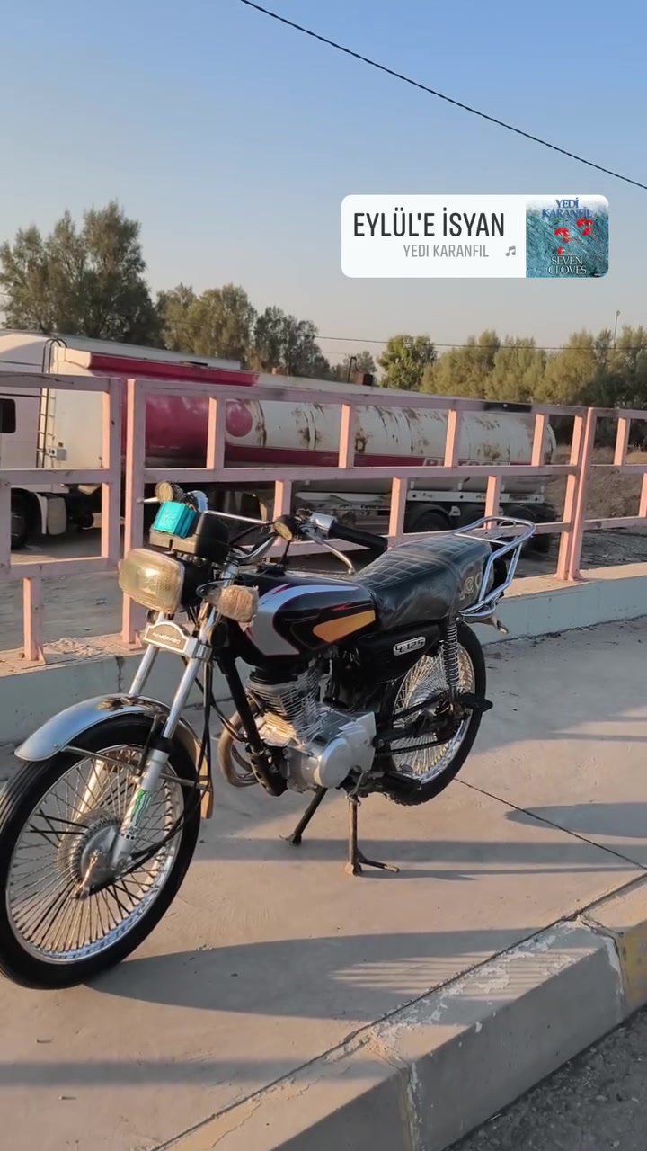 سلام عليكم دراجة 2020 نامي برو مكينه مفتوحه
تايرات ثنين جديد وياله ثنين جديد للاستفسار هذا رقمي ***********

