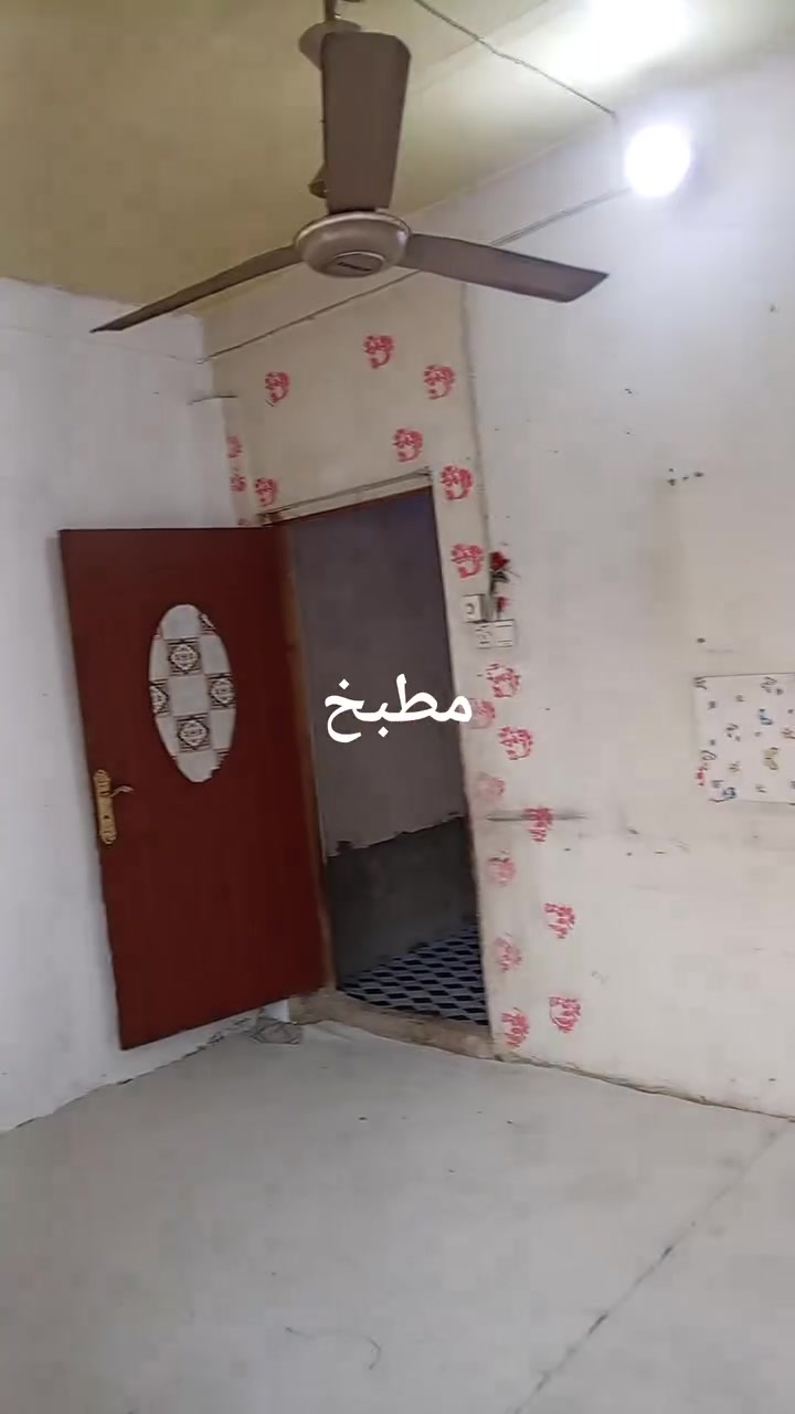 غريب عل السوگ • غريت الغدير • ١٠٠م