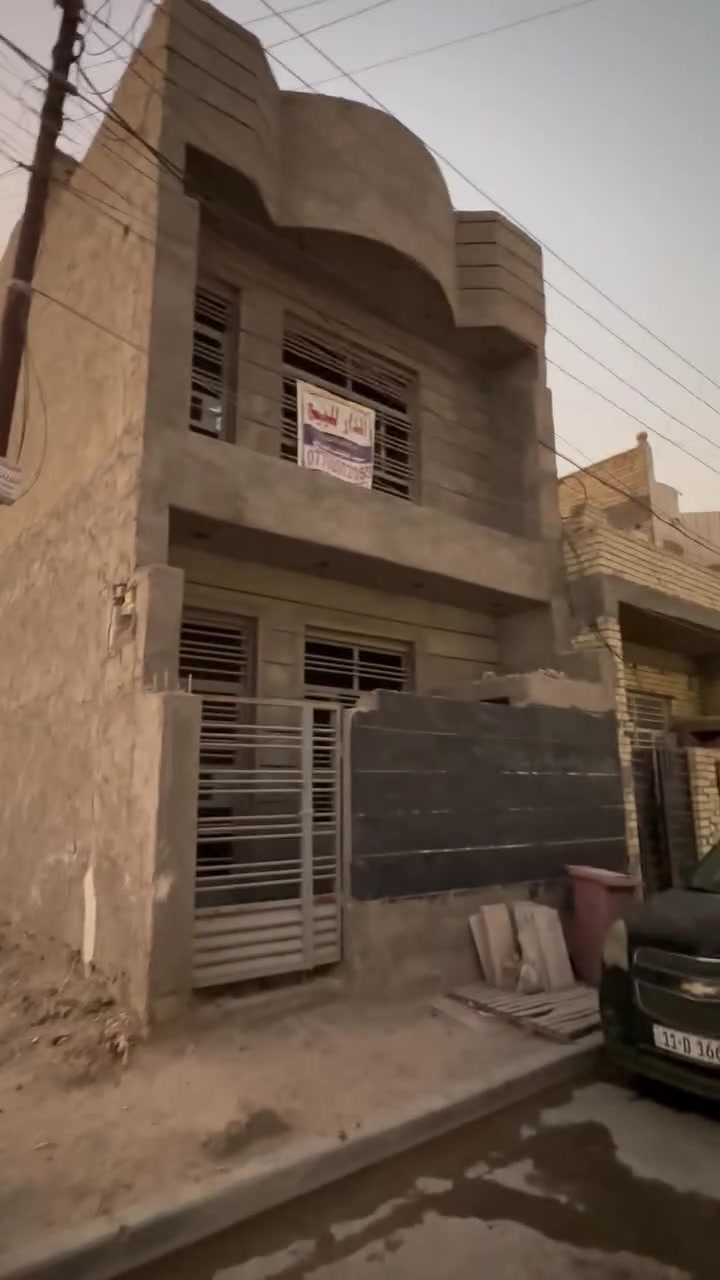 مشتمل 50 متر سند 25 مربع الذهبي بل الامين على القنات مجور محطة الجبها كهرباء 22 ساعه خدمات فول  باقي لبخ وبياض للستفسار *********** وساب

نص مكتوب في الصور:
- العاجل
- كروب عقارات سكينة الزراعي
- حسين علي ٣٠ س • 🌐
- مشتمل 50 متر مربع راقي 25 متر على قنات باقي لبخ.
- وبياض لاستفسار ***********
- حفيد الحسين عليه السلام ٣٠ س
- ممکن السعر خلـي لطفـاً