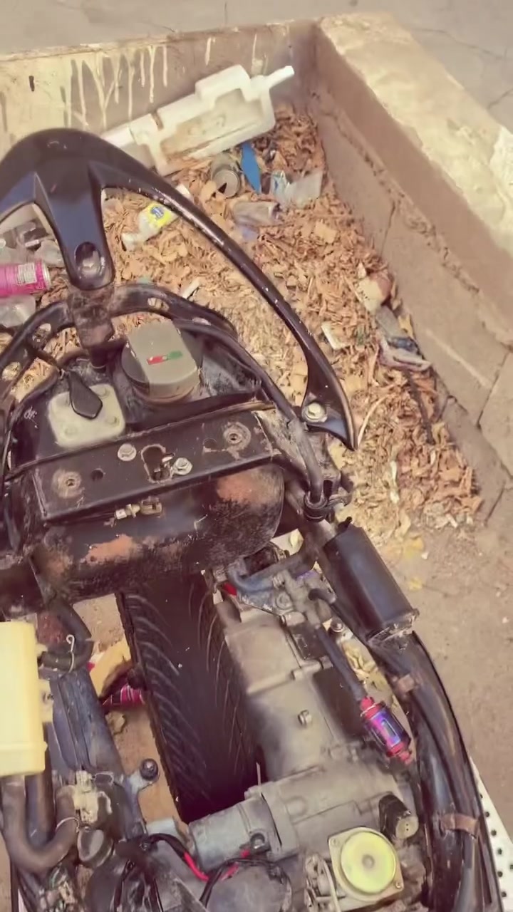 ماكس للبيع دراجه نضيفه كامله غراضها مابيها اي نقص شلعه معدل فول ***********. رقمي
