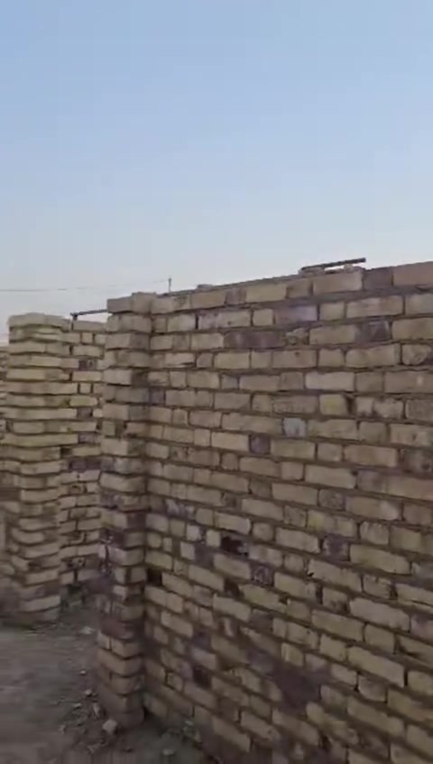 السلام عليكم 
هيكل للبيع 
العنوان حي منصور شارع البرج 
قرب علوة السيد 
طابو زراعي سند 25 تحويل اسهم 
يحتوي على 2 غرف نوم و صالة و استقبال و صحيات داخلية و مطبخ 
و البناء طابوك درجة اولى 
و الاساس كونكريت مسلح
و بسعر مناسب جدا 
لمعرفه السعر و الاستفسار و المعاينة الاتصال 
*********** 
او زيارة مكتب بوابة الخير للعقار الكائن في شارع سيد يونس مجاور سالم الفتلاوي ابو زهراء
