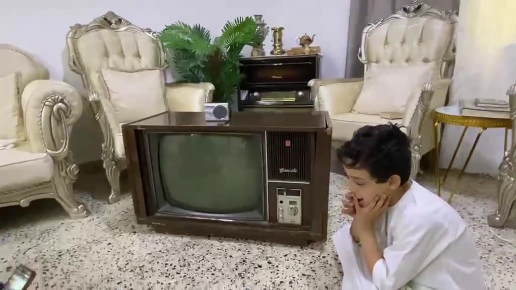 ❗ تلفزيون انتيكه اصلي للبيع.. .
بعده على وضعيه الشركه
للتواصل على...رقم...
*********** ( ابو علي سلمان)
