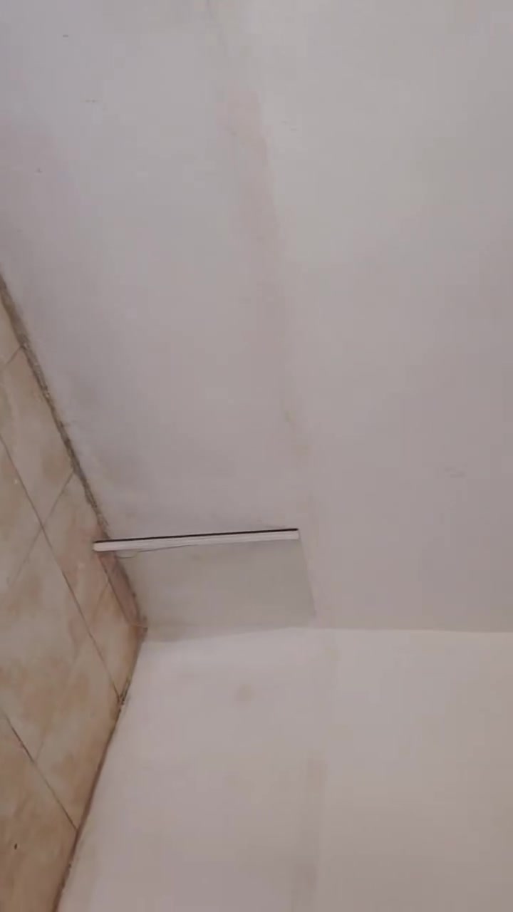 مشتمل المساحه 120الموقع قرب المركز الصحي المحموديه
الاسودالسعر30 الاستفسار الاتصال ***********

