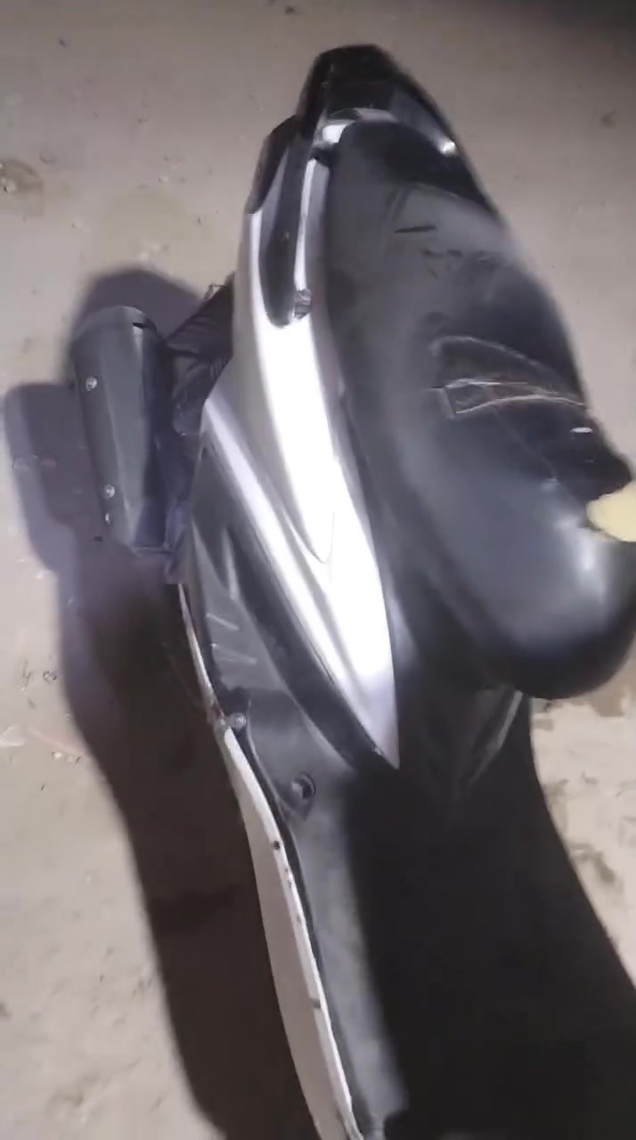 سلام عليكم ورحمة الله وبركاته سكنس فحل موديل حديث 13
نوزل دراجه نكره بكل وقت بيها نواقص بسيطه جدا ما تكلف 10 لو 20 الف ما مفتوحه سعرها 775 وبيها مجال مكاني بغداد تاجيات مراوس بكير سبب البيع ما احب ال اوتوماتيك رقمي ***********
