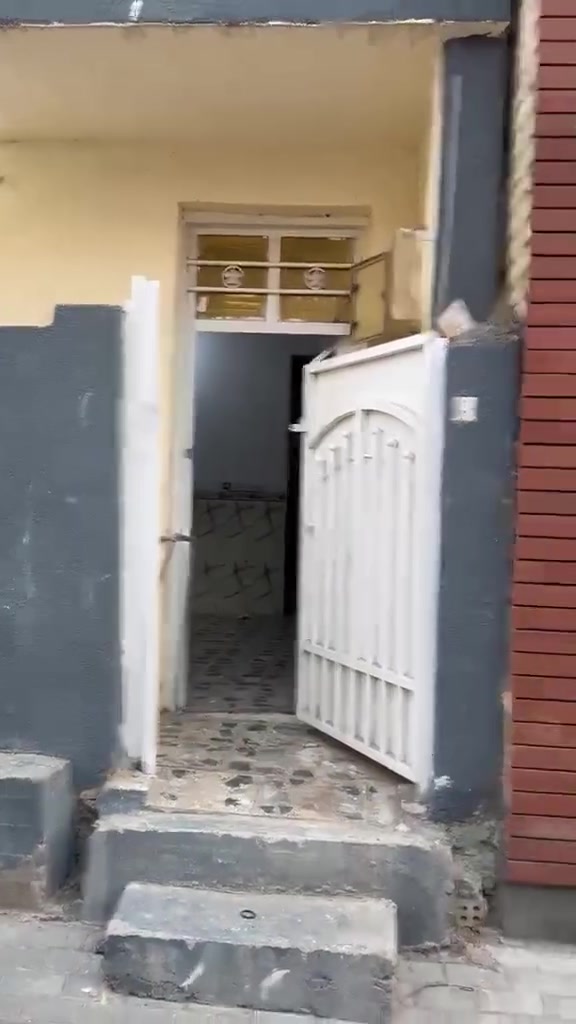 للإيجار ب٣٥٠بشارع شيخ منهل مراجعه لمكتب ***********
