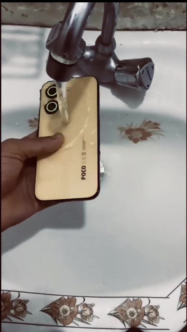 بوكو X8 برو 5G • بطارية ١٠٠٪ • ٧٠ دورة