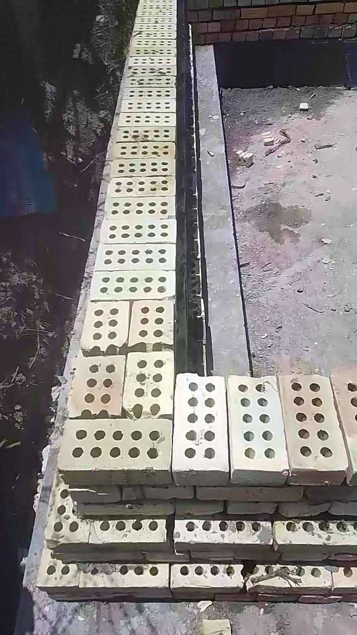 السلام عليكم خلفه بناء شغل درجه اوله وهندسي نشتغل مكطوعه وعلى اليوميه ب دارت اخوكم  ابو ملاك تواصل معنا على واتساب ***********

