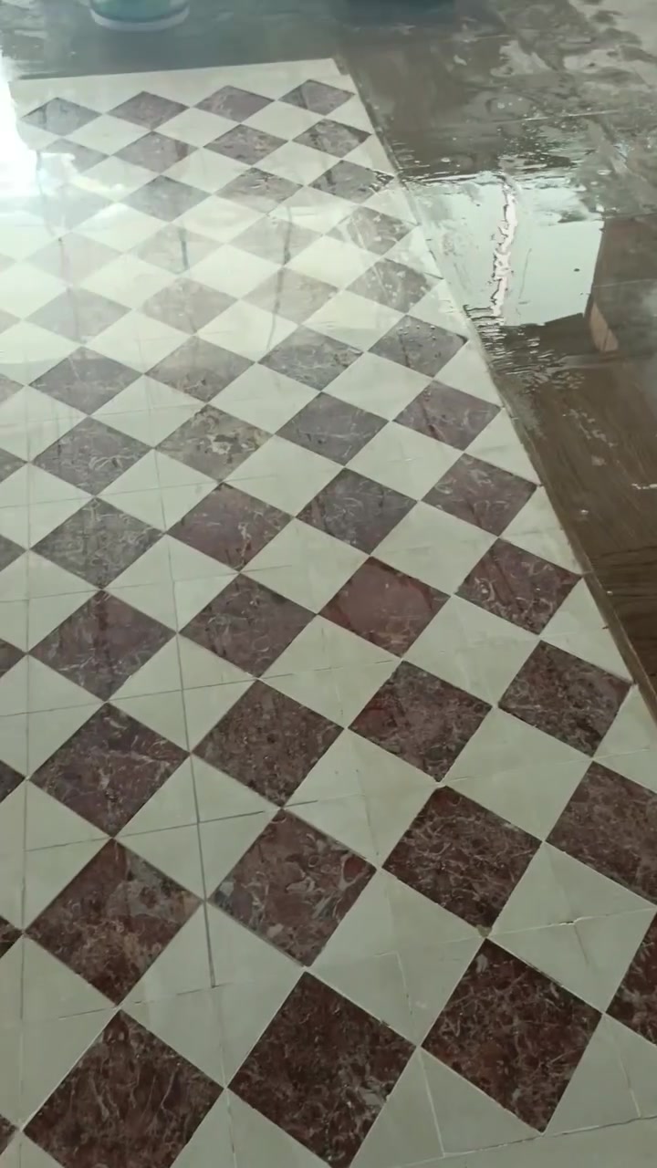 عملنا تحكم عليه من تشوف الجلايه تمشي عليه 👇⚙️

جلي موقعي كافة انواع الارضيات:-
1_مرمر.                                            
2-كرانيت
3-كاشي قديم وجديد
4-بورسلين 

اسعار مناسبه شغل درجة اولى يرضي الله كافة مناطق بغداد
الخاص موجود وارقامنا للاستفسار

***********
