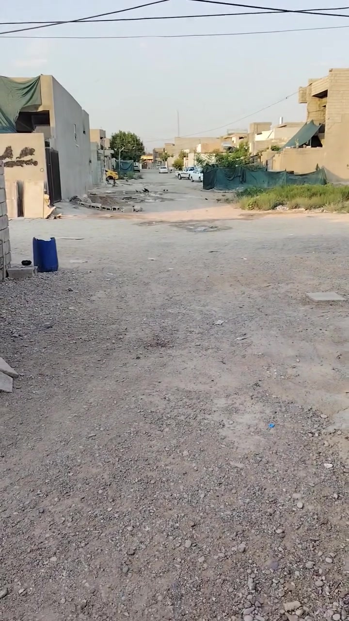 السلام عليكم بيت ال البيع مساحه 150متر مربع قرب دور السكك  زراعي 17مليون بيه مجال  رقم الهاتف ***********
