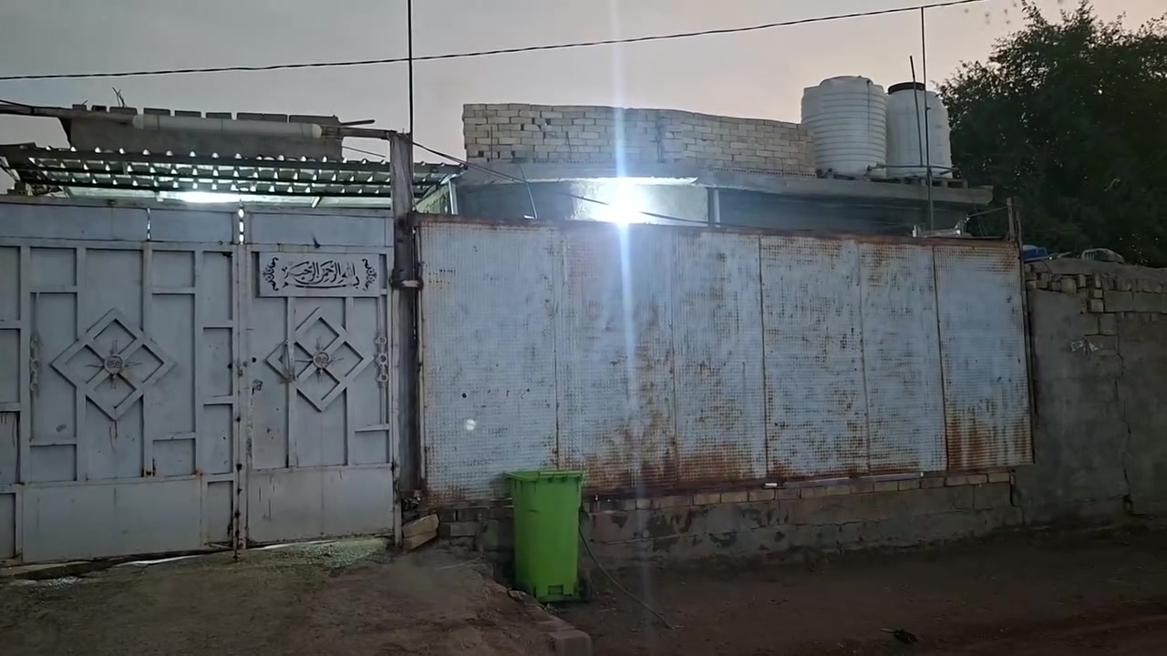 السلام عليكم بيت للبيع النهروان حي الطف شارع الشمري للاستفسار الاتصال على هذا الرقم 
***********
