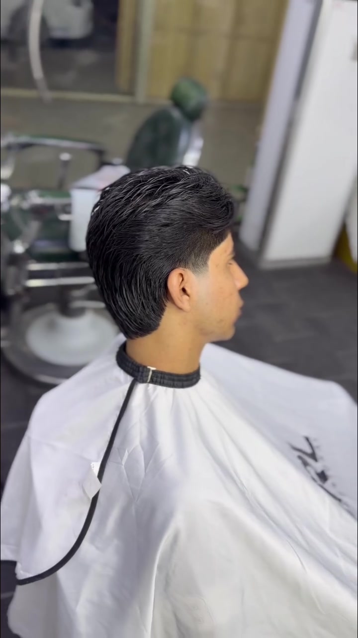 جسر ديالى • شارع ٧٠ • صالون تجميل