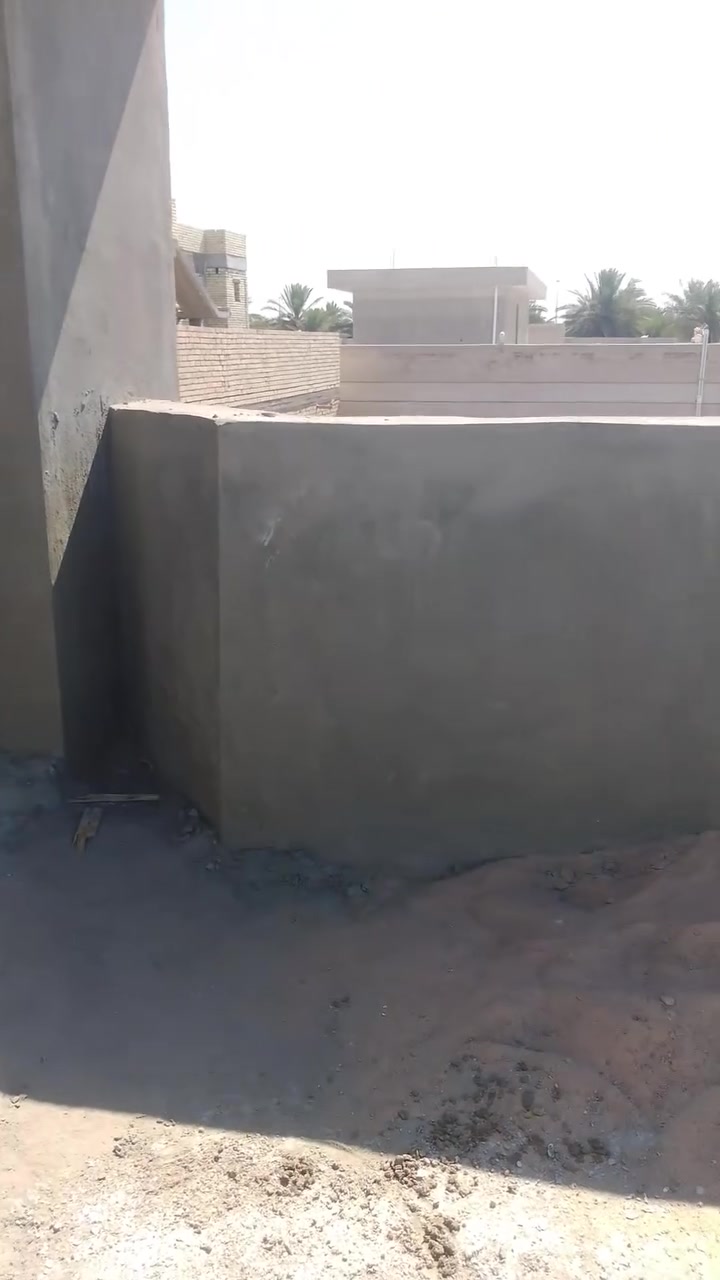 السلام عليكم شغل لبخ سقل ناعم وتشميع وجرارة نثر ونشتغل واجهيات و طلس يشتغل جص و بياض الاتصال على الرقم*********** واتساب او خاص
