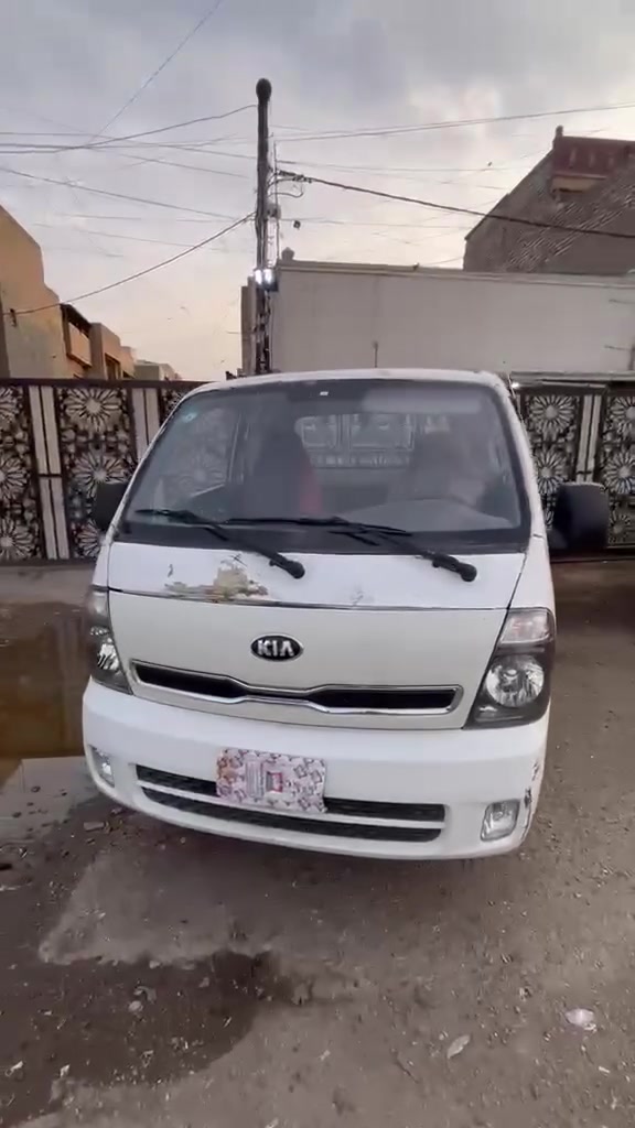 شاحنة • ماكو تفاصيل • للبيع