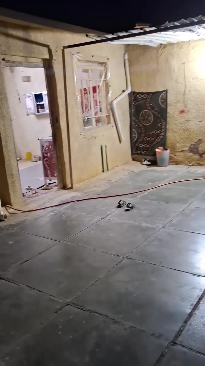 بيت تجاوز سعرة ١٠ وبي مجال ..غرفة وهول ومطبخ وحمام خارجي مشترك مي وكهرباء ومولد ذهبي.السقف سندويج بس الغرفة عكادة والارضية اشتايكر .زعفرانية خلف جامع الصدرين
بيت تجاوز (غير مشمول بالازالة) .. سعرة ١٠ وبي مجال ..غرفة وهول ومطبخ وحمام خارجي مشترك مي وكهرباء ومولد ذهبي.السقف سندويج بس الغرفة عكادة والارضية اشتايكر .زعفرانية خلف جامع الصدرين 
للاستفسار ***********
