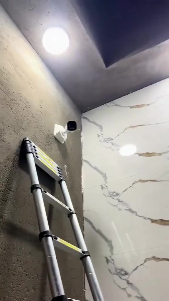 ***********
