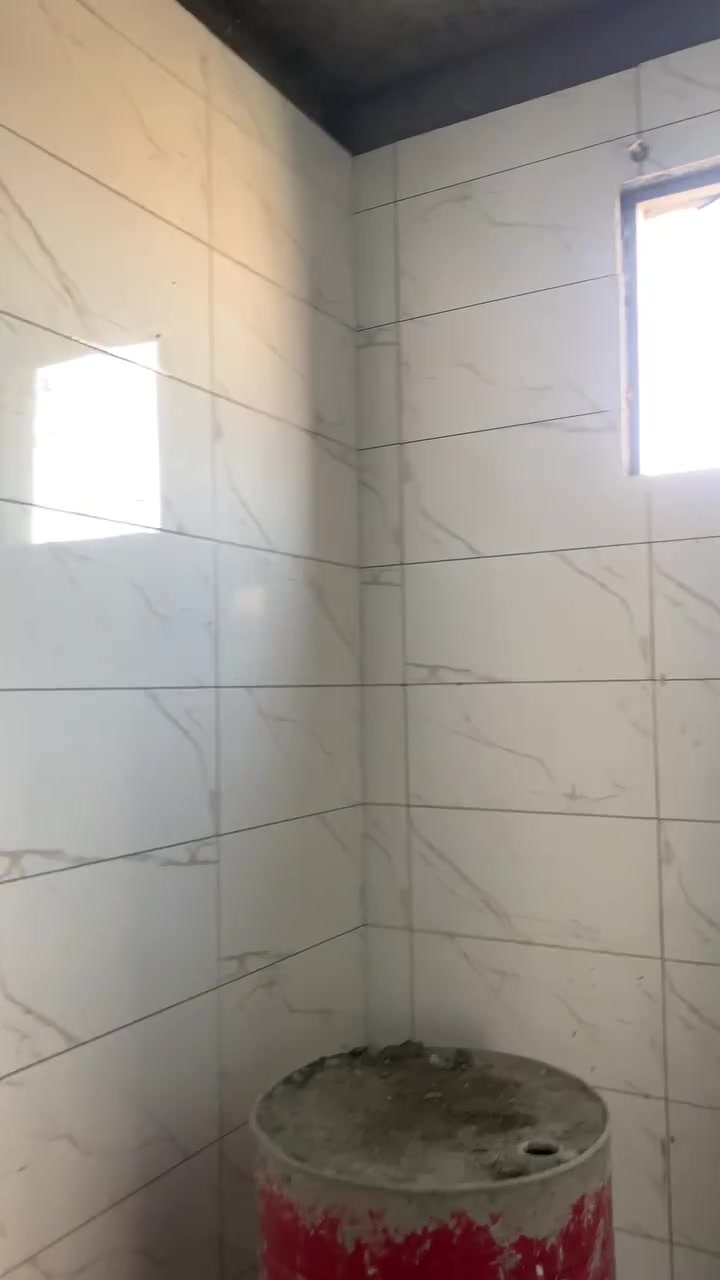 السلام عليكم اسطاوات سيراميك درجه اولى وشرط اذا مايعجبك الشغل من اول يوم مانكمل ونخسر مواد واذا تريد استلام مهندس هم نسلم شغل مضبوط اسعار مو غاليه على شغل شرط مانعوفك للنص او نتحج مثل البعض خربو حته السمعه للي حاب يتصل
***********
