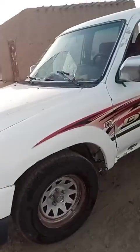 السلام عليكم سياره دير 2006 رقم بصره تحويل ثاني يوم سنويه صاقطه بتاريخ 2026/9/15 السياره مكفوله كير ومحرك وحداديه جديد الكشره شوف العين حسب القناعه غير متواجد عالماسنجر 
الاستفسار *********** موجود واتساب
