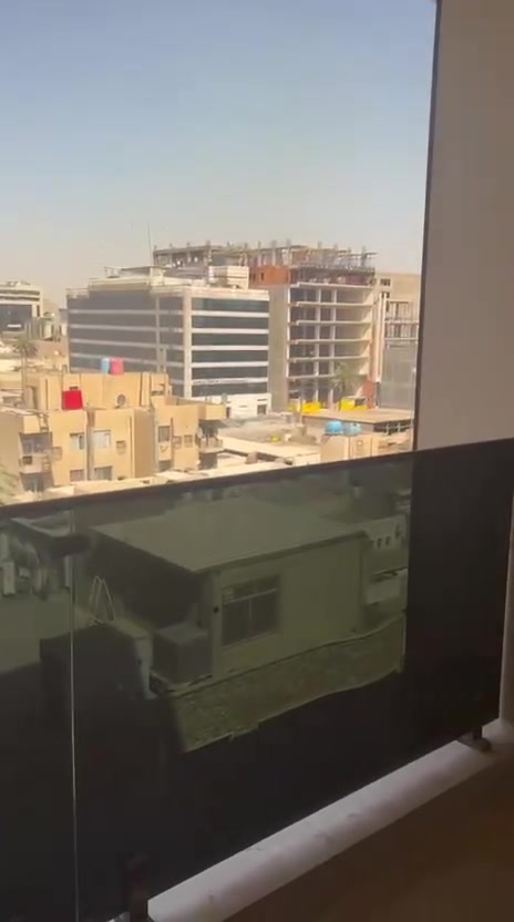 لا توجد تفاصيل

نص مكتوب في الصور:
- شقة سكنية فاخرة للبيع
- في عرصات الهندية - الكرادة
- مقابل مستشفى العرصات الأهلي - موقع مميز جداً
- * المساحة: 100 متر - واجهة أمامية
- * غرفتين نوم + صالة ومطبخ نظام أمريكي
- * ميزة خاصة: بلكونتين بإطلالتين رائعتين
- * طابق 5 / مصعد / كراج سيارة
- * الاستلام فوري / سند مستقل / تسجيل فوري
- البناية - الشيد 17
- ***********