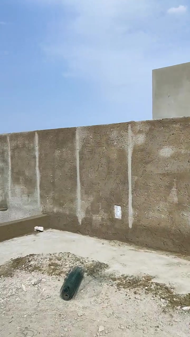 سلام عليكم لباخ متفرغ حالين اشتغل جص وسمنت خشن وناعم شغل درجه اولى وسعر مناسب *********** مكاني نجف حي الجامعه
