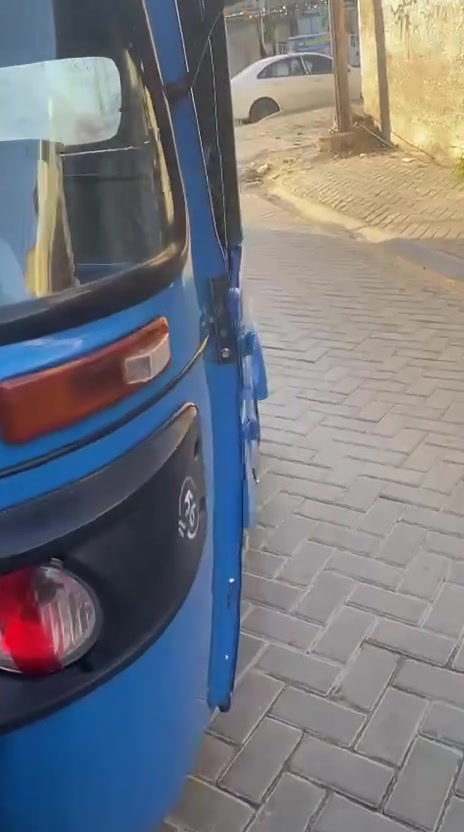 تك تك موديل ٢٢ للبيع مضلع سنويه باسمي شرط التحويل 
معمره دوس فقط السعر ٨ و٨٠٠ وبيها مجال الرقم ***********
