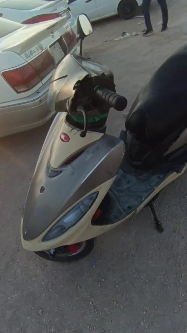 كامكو G4 دراجه نضيفه كامله كهربائياته لايت عالي ناصي اشاير شخاله سكن شخال كلشي بيه شغال  كله شغاله المكينه برغي ما مفتوح منه 📍📍📍( المكينه بيه بخار  بدون تنقيص)(نكره سلف هندر واحد)  (العنوان نجف الاشرف حي النداء متواجد واتساب) (***********)
