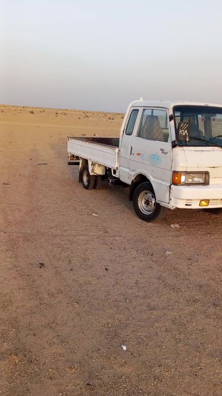 سيارة • موديل ٩٤ • مكفولة عدى المحرك