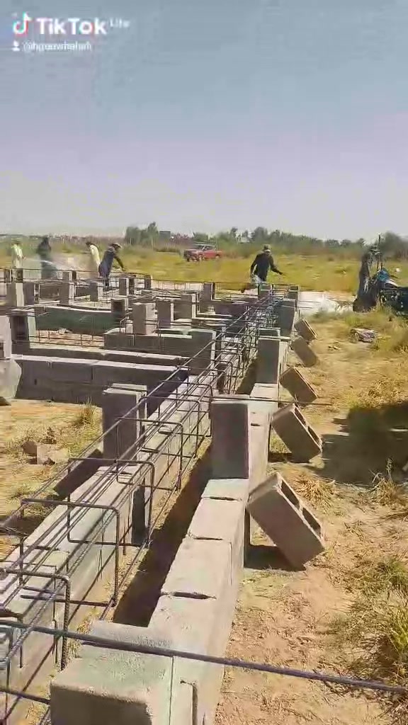 السلام عليكم شغل درجه اولى انسب الاسعار نجاره تسليح صب بناء ***********
