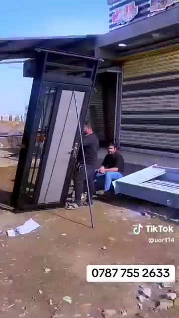 السلام عليكم يوجد لدينا انواع كافه شغل الحداده شغل درجه اولى مكان بغداد التاجي *********** اسياواتساب ***********

