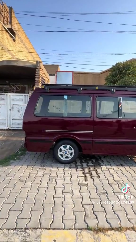 سلام عليكم البيع كيا بستا موديل ٩٥ لون ماروني سياره استوهه طالعه من تعمير تخم تأير ويل كب منغولي مصبوغه عل حديد بدون معجون مكاني بغداد شراي يتصل ***********
