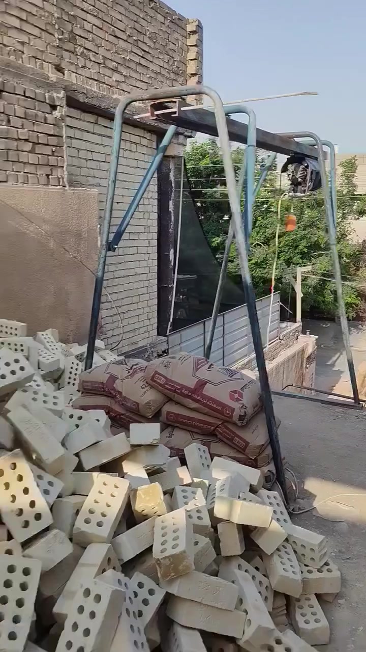 منو محتاج عمال كباله كادر كامل تصعيد او اثاث أو تفليش وغيرها من شغلات حره يتصل *********** نطلعله يوم او باجر متفرغين بجميع مناطق بغداد وبكاني شعله. ادمن وافق احنه على باب الله ونريد نعيش وهذه جزه من شغلنه
