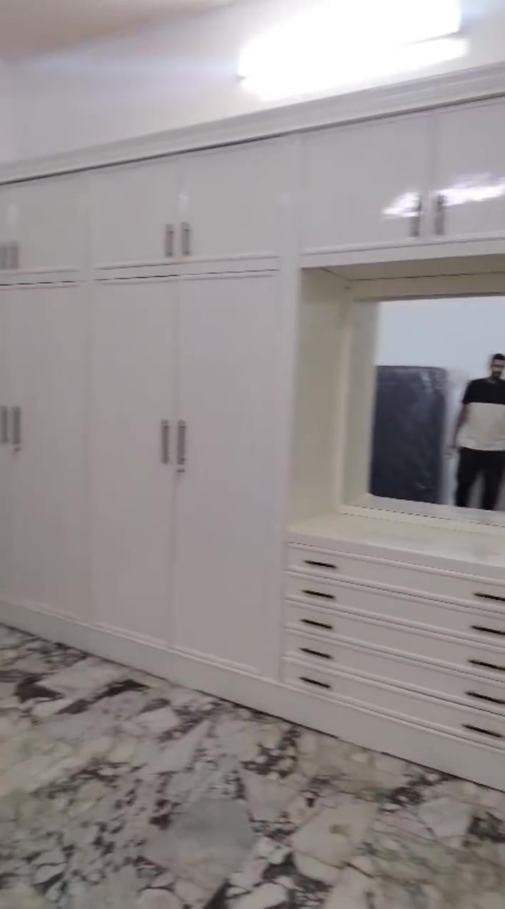 سلام عليكم اخوان
اتمنى ينال اعجابكم كنتور شغله درجه اوله داخل خارج صاج صبغ حراري لون اوف وايت 
***********
