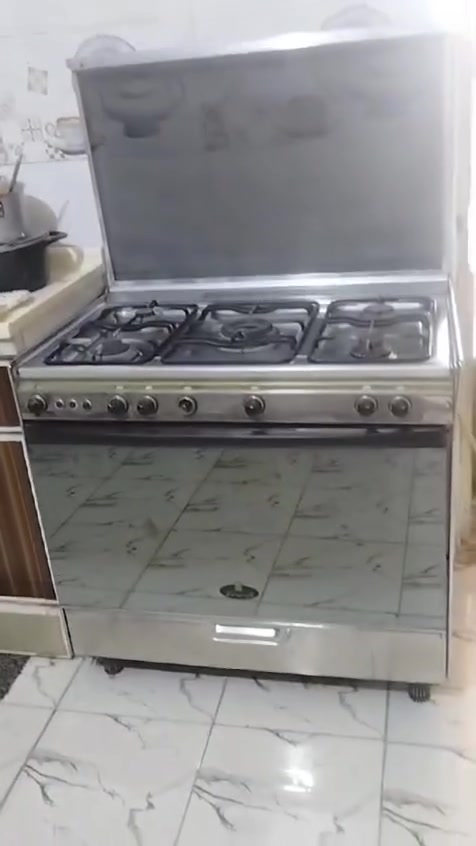 طباخ مصري كريازي سعر 175 بمجال طباخ شغال كامل عيونه وشوي وكل شغالات التواصل على هذا الرقم***********
