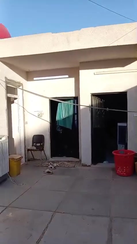بيت مساحته 144 متر قريب عله فران الزهراء مثل ماواضح بل فديو بل كبر ولغزلان السعر 220 الشراي راح خلي رقمي اويتصل ***********
