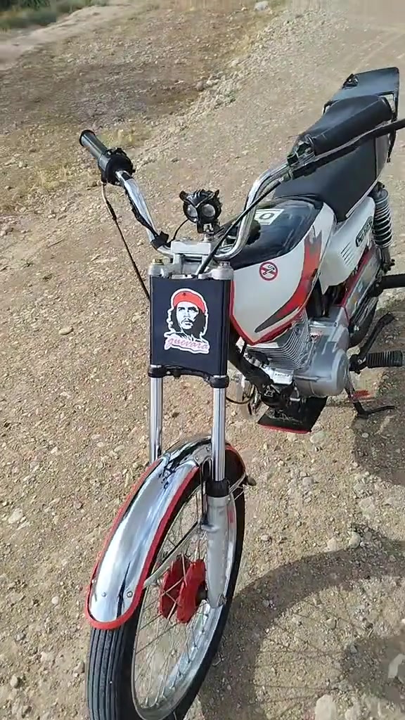 بۆفرۆشتن شوێن کەلار
***********
