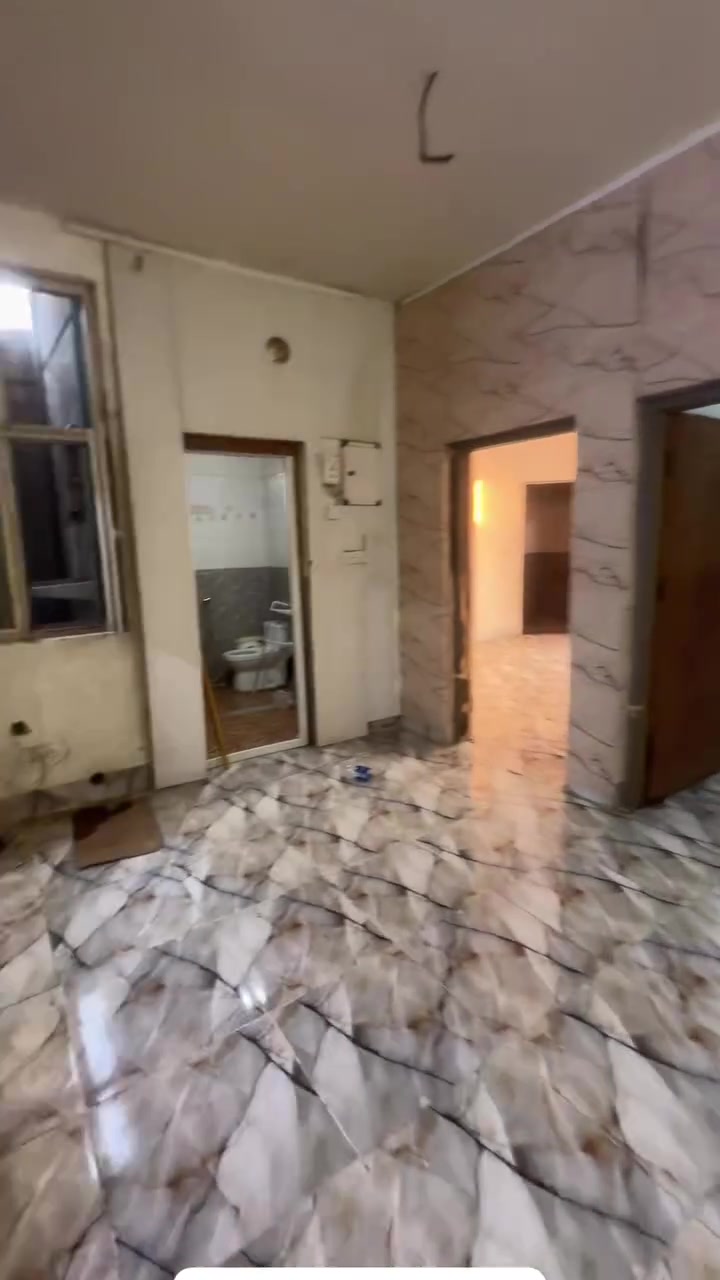 تحيه طيبه توفر شقه حديثه للإيجار 
📍كرادة داخل مجاور شارع العطار 
غرفتين وصاله وخدمات 
مساحة 100 م

نستقبل 

كافة العروض العقاريه 

بيع - شراء - ايجار -  🏢 

للاستفسار الاتصال عالرقام

***********
***********
متوفر واستاب
