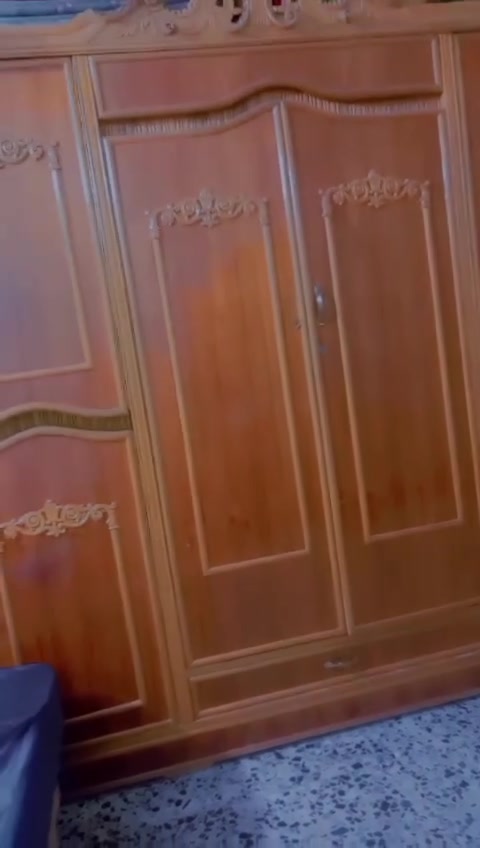 سلام عليكم قرفه البيع نضيفه ١٠٠ بل ١٠٠ مكان معامل حسينية (( ***********)
