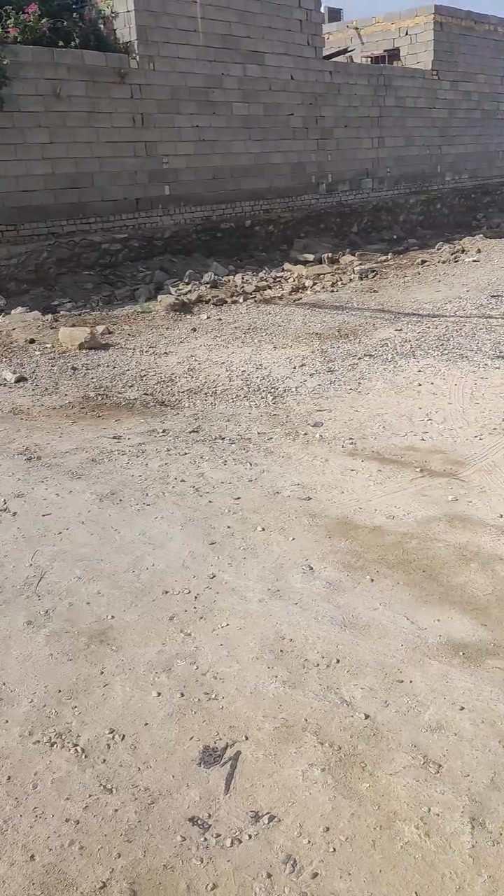 ٤٠٠م • مقابل بيت العزوز • طابو سند
