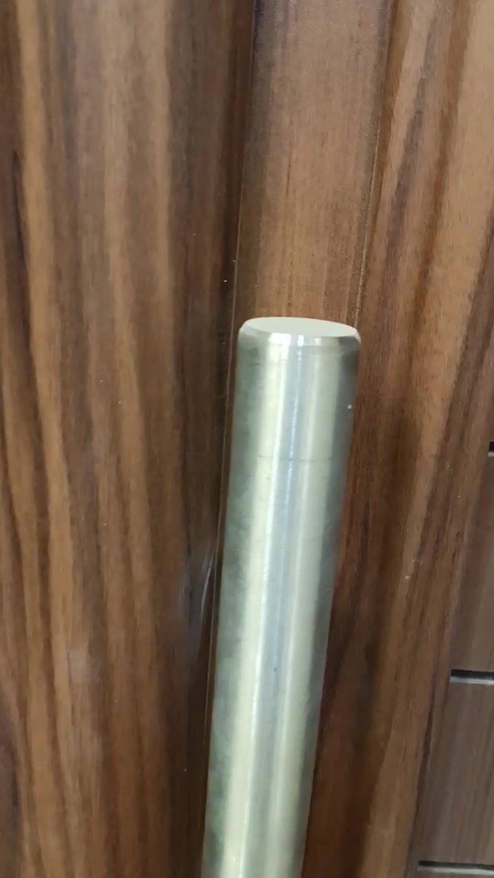 شقة • الكرادة • تجارية