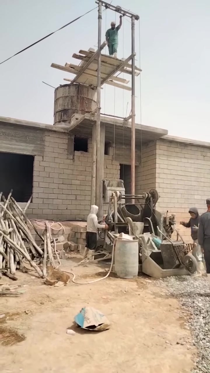 السلام عليكم
يوجد قالب صب قساطل 
باسعار مناسبه جداً 
للاستفسار 
الاتصال 
***********
