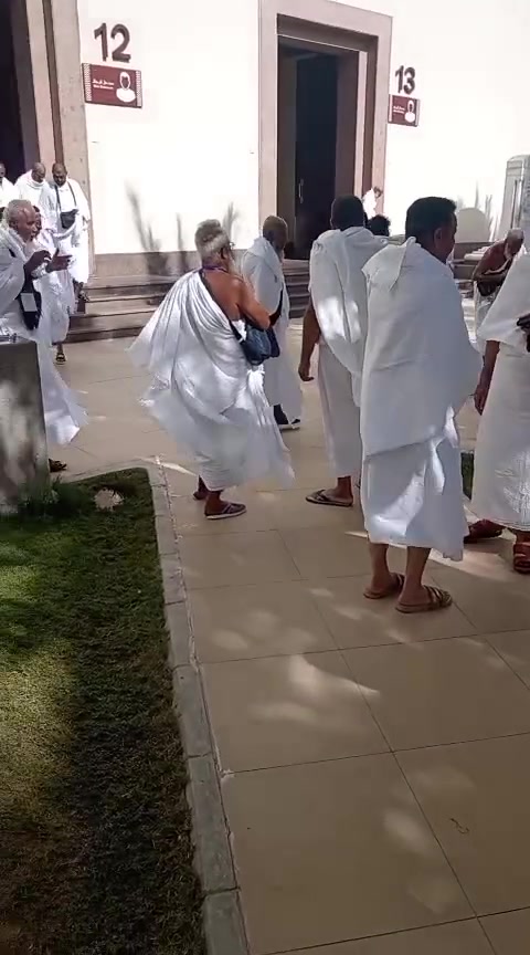 بسم الله الرحمن الرحيم 
معتمرينا في ابيار علي  لعقد النيه متوجهين إلى مكه المكرمه لاداء مناسك العمره تقبلها الله منهم 
 ومستمرين باستلام الجوازات للرحله القادمه 
  رحلات طيران وبر  برامجنا متعدده 
  برامج. الطيران 
  البرنامج الاول 
  سكن المدينه. مركزية 
   سكن  مكه المكرمه  ابراج الساعه. 
    بسعر  1450 $
   البرنامج الثاني 
  سكن المدينه المنوره مركزيه 
  سكن مكه المكرمه رمادا دار الفائزين في شارع اجياد 
   حوالي 500 متر عن الهرم سيرا على الأقدام 
  بسعر 1150$
  البرنامج الثالث 
  سكن المدينه المنوره مركزيه 
  سكن مكه المكرمه محبس الجن متوفر نقل إلى الحرم 
  900 $
  برنامج البر 
  سكن المدينه المنوره مركزيه 
  سكن مكه المكرمه محبس الجن   
  بسعر 550 $
  تشمل البرامج 
  طيران مباشر من مطار بغداد الى المدينه المنوره 
  نقل باصات حديثه 
  فنادق قريبة 
  وجبتين طعام بوفيه مفتوح 
  التصريف من حق المعتمر 
  خدمه ممتازه اشراف ديني لكلا المذهبين 
 اشراف اداري طيلة الرحله 
  هدايا متنوعه 
 خدمة ضيوف الرحمن وسام شرف لنا ونفتخر به 
 يوجد أسعار خاصة للمتعهدين والمجاميع 
يوجد عمرة الانابه للمتوفين والعاجزين 
  بسعر فقط.  50٫000.  ألف دينار عراقي 
  تشمل. ثلاثة فيديوهات 
 عند عقد النيه في مسجد التنعيم 
  عند الطواف حول الكعبه 
  عند السعي بين الصفا والمروه 
  وبشهادة الشهود 
  وشهاده مصدقه 
  وللاستفسار مراسلة الصفحة الرئيسية أو الصفحة الشخصيه.    
او الاتصال بالأرقام التالية 
  المكتب الرئيسي المدائن 
 بادارة الحاج أبو رامي الجبوري 
  ***********
  ***********
الفرع الثاني الدوره المهديه 
 بادارة حجي احمد الجبوري أبو رويده 
 ***********
  ***********

ة
