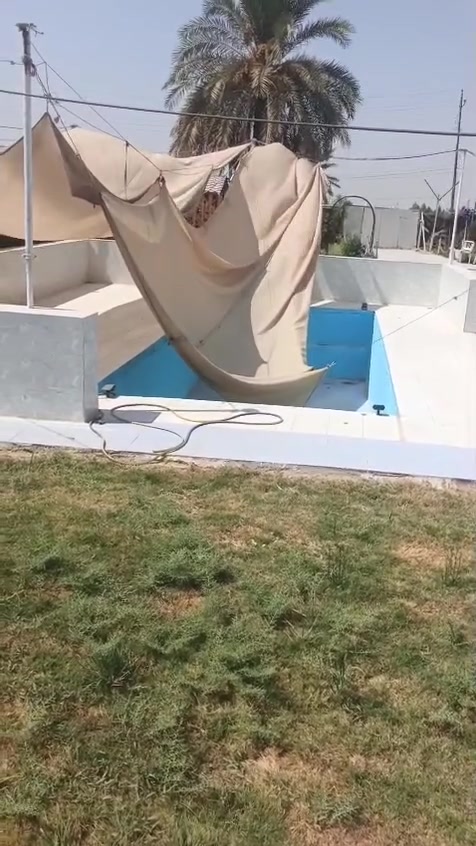مزرعه مساحه دونم معا بيت هيكل مسابح ثنين جاهزه من كلشي بس البيت هيكل مكان بغداد تقاطع النهروان بطراف الخنساء غريبه عله جسر الفرنسي ستفسار هاذه رقم صاحبه ‏‪***********‬‏
