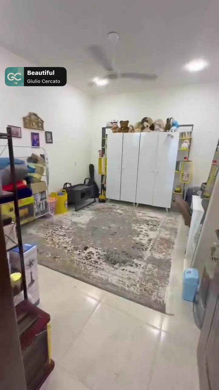 ٨٠متر للبيع في مجمع الجواد السكني 
التفاصيل مثل ماموضح بالفديو 
للاستفسار  واتساب ***********
